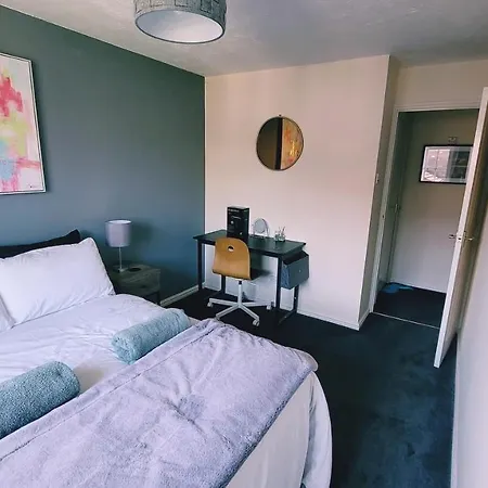 Apartman Bakers Ground Two Bedroom House Bristol